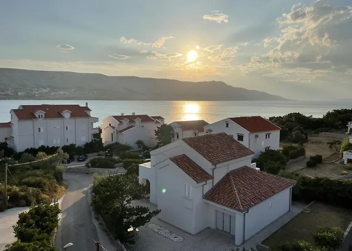 Apartman Edina Pag Town
