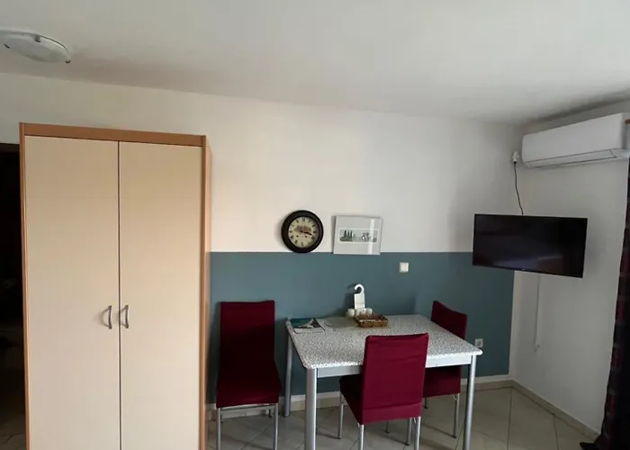 Edina Apartman