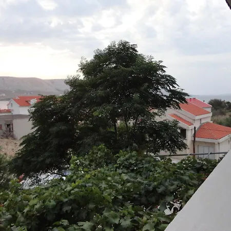 Apartmani Pag