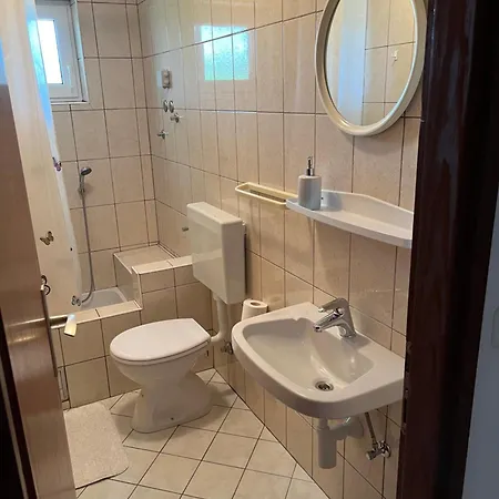 Apartmani Pag * Pag Town