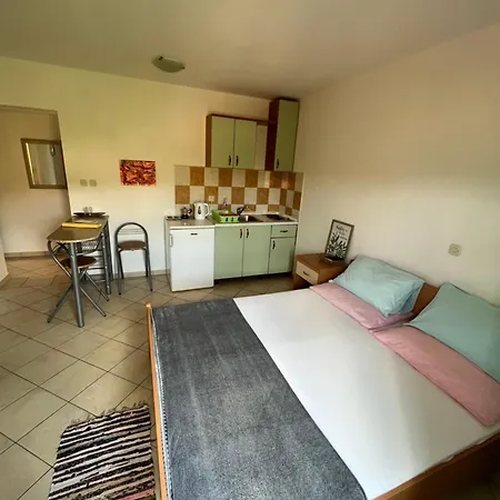 Apartmani Pag