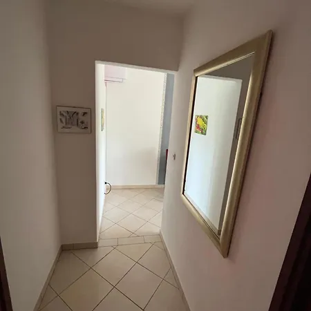 Edina Апартаменты Паг