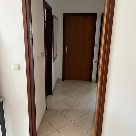 Апартаменты Edina